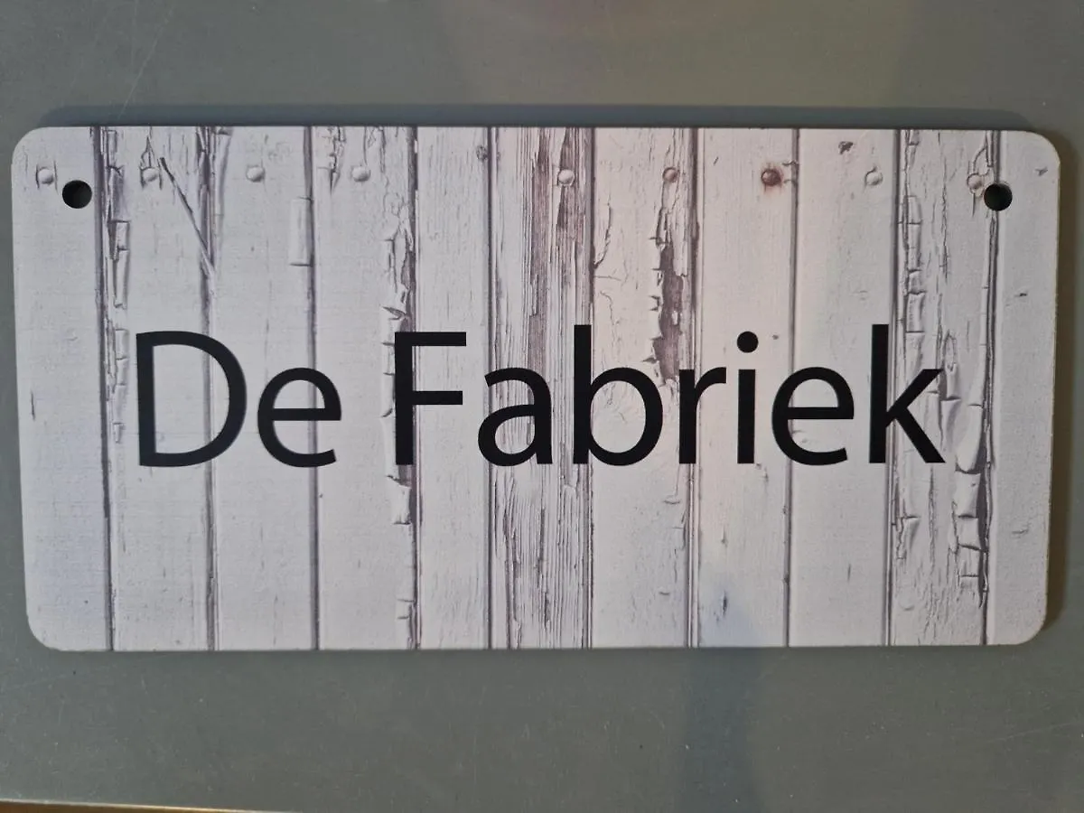 Oda ve Kahvaltı B&B 'T Kloaster Kamer De Fabriek Hulsberg
